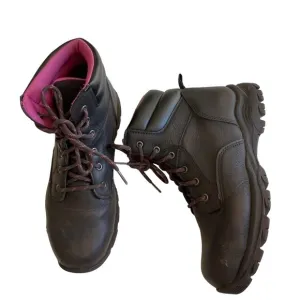 Brahama Women’s Size 8 steel toe Work boots