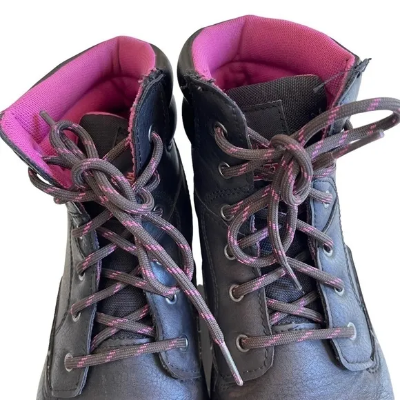 Brahama Women’s Size 8 steel toe Work boots