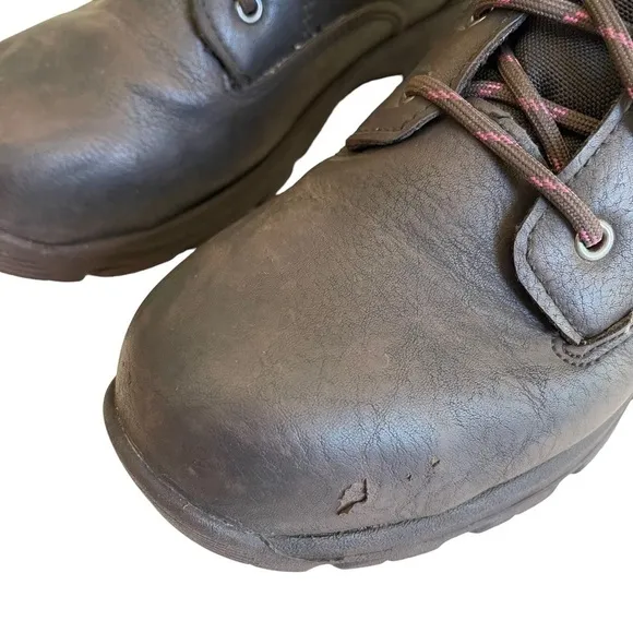 Brahama Women’s Size 8 steel toe Work boots