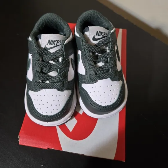 Brand new!! Brand new in the box, Nike Dunk Low athletic shoes size 3c