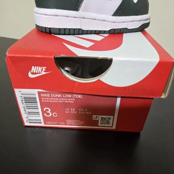 Brand new!! Brand new in the box, Nike Dunk Low athletic shoes size 3c