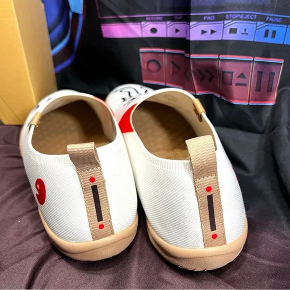 *BRAND NEW* HARING UIN True Love Travel Slip On Casual Knit Shoes Size 9.5
