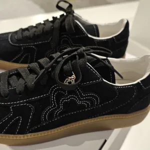 Brand NEW suede and leather Maje Sneakers Size 38 (7.5)