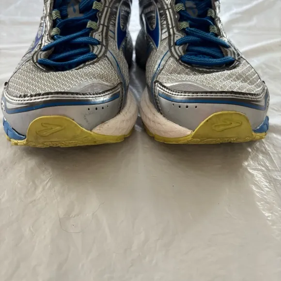 Brooks Adrenaline GTS 15 running shoes sneakers turq blue silver SZ 8 W NWOT