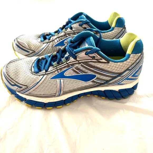 Brooks Adrenaline GTS 15 running shoes sneakers turq blue silver SZ 8 W NWOT