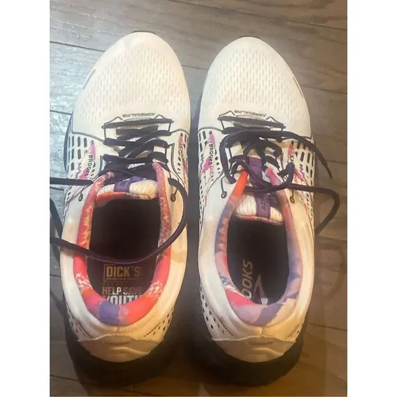 Brooks Adrenaline men sneakers Sz 13