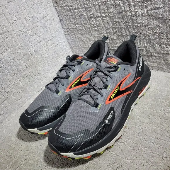 Brooks Cascadia 18 GTX Men's Size 12 Black Gore-Tex Running Sneakers 1104271D016