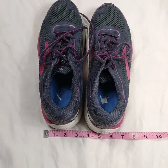 Brooks Dyad men's shoes size 11