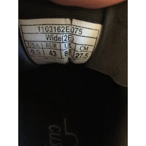 Brooks Ghost 12 men's running shoes size 9.5 grey lace up athletic sneakers