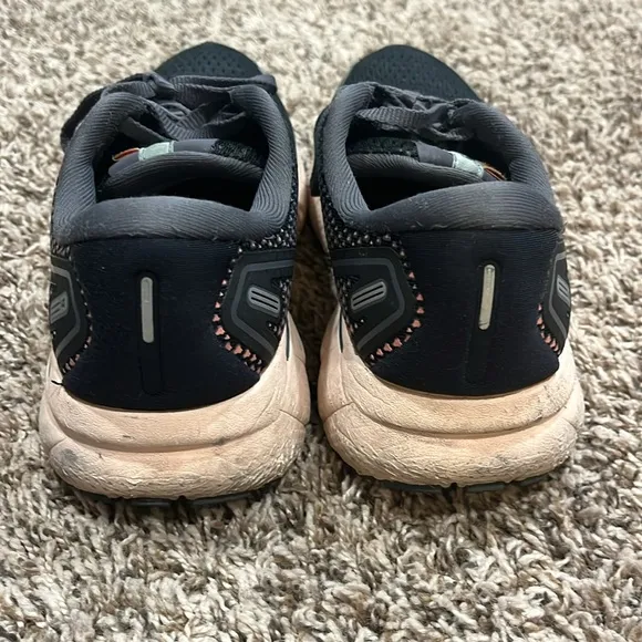 BROOKS Ghost 14 Running shoe
