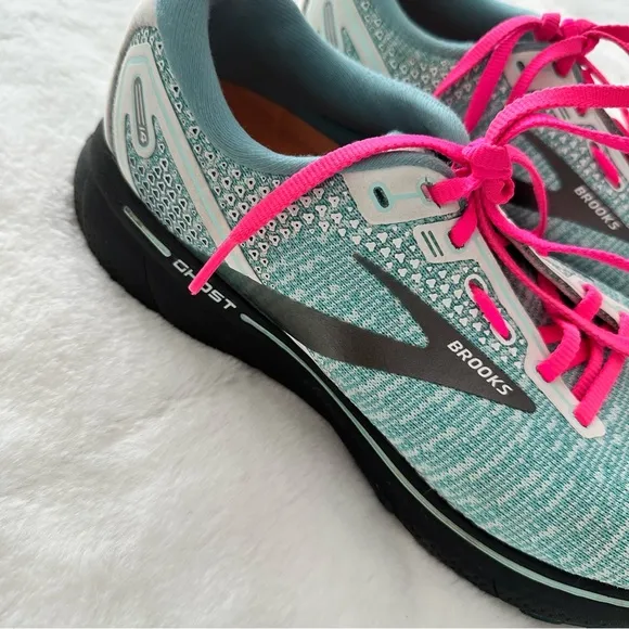 Brooks Ghost 14 Running Sneakers Women’s Size 10