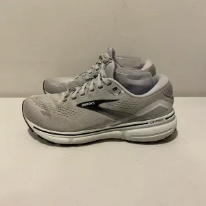 Brooks ghost DNA 15 women’s running and walking gym sneakers size 8 gray