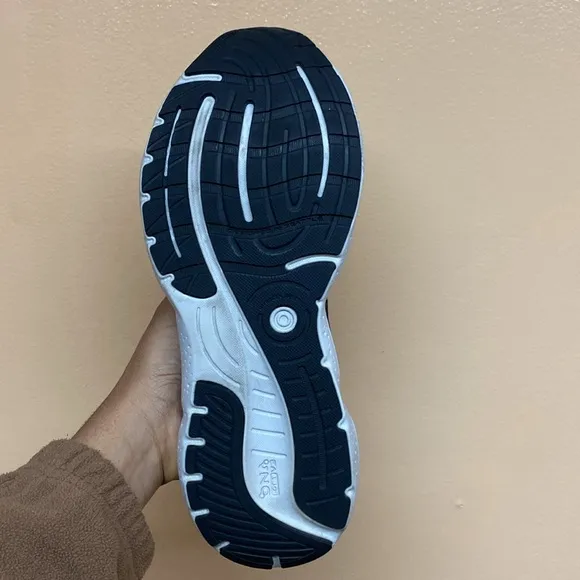 Brooks Glycerin 20 GTS “Black White Alloy” Men’s Running Sneakers