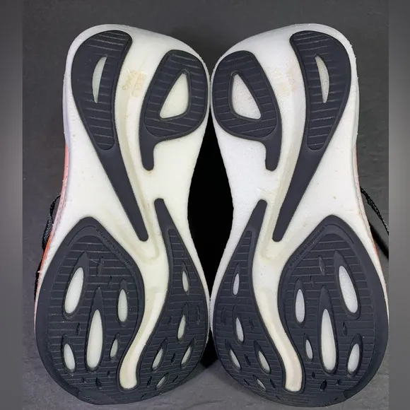 Brooks Hyperion Max Women’s Running Walking Sneakers Shoe Size-8