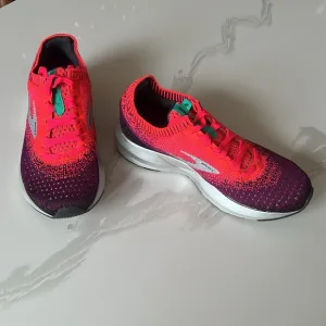 Brooks Levitate 2 Running Walking Sneakers Purple Pink Orange Silver Womens Sz 7
