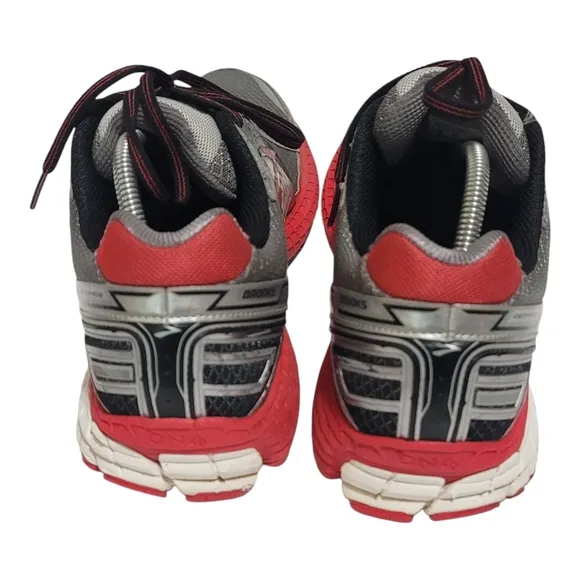 Brooks Mens Defyance 9 1102141D090 Gray Running Shoes Sneakers Size 11D SB2