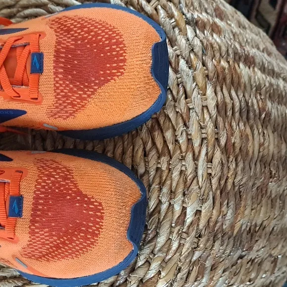 Brooks Mens Launch 9 Athletic/Running Orange/Navy ‎ Performance Sneakers S-8