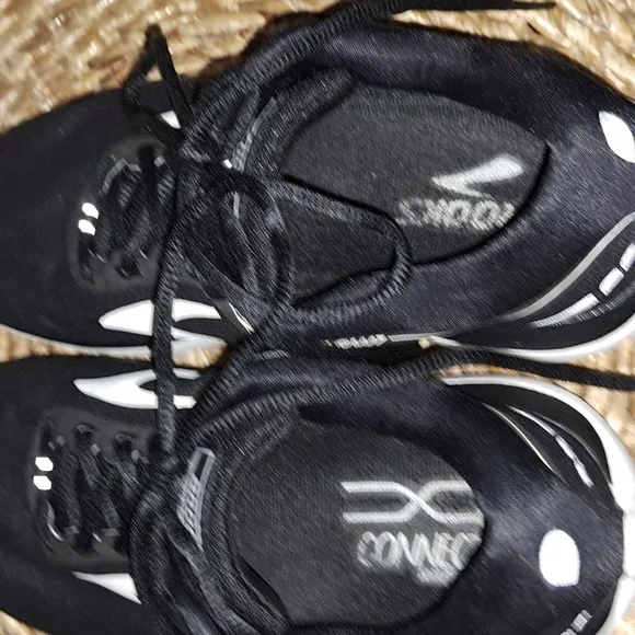 Brooks Mens Pure Flow 7 Black Fabric Running/Training/Athletic Sneakers Size 7.5