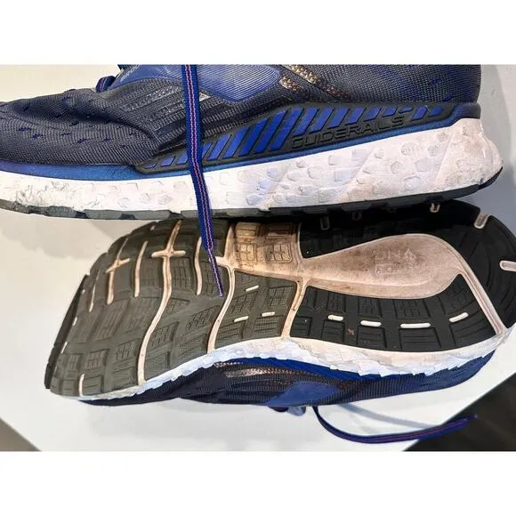 Brooks Transcend 6 Men sneakers