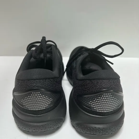 Brooks women’s Black Running Shoes Ghost 16