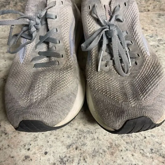 Brooks Bedlam 3 running sneakers