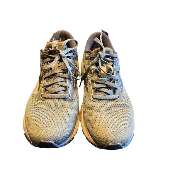Brooks Ghost 14 men’s size 10 medium oyster gray running sneakers