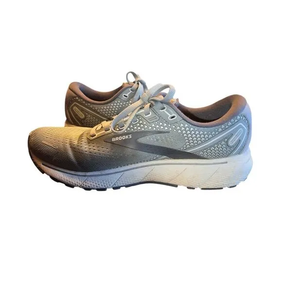 Brooks Ghost 14 men’s size 10 medium oyster gray running sneakers