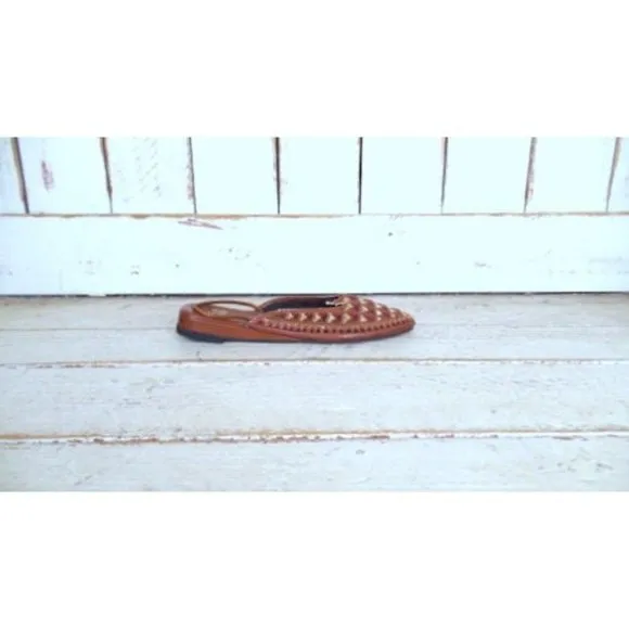 Brown leather gold red metallic thread Indian style flat slipper shoes