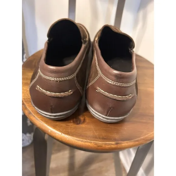 Brown suede Loafer 12 M driving shoe moccasin flat slip on leather Paul Fredrick