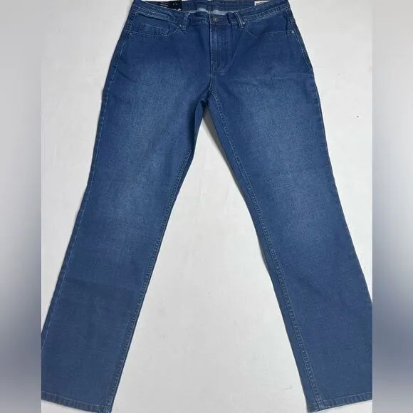 Buffalo David Bitton | NWT Jackson Straight Stretch Jeans