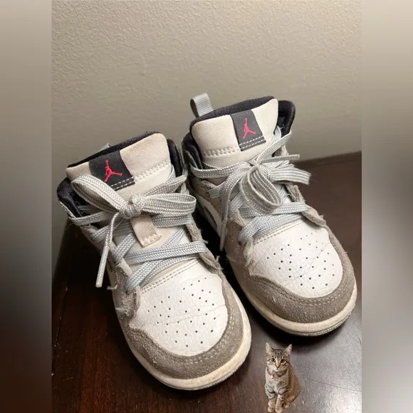 Bundle of Toddler Girl 6C Shoes