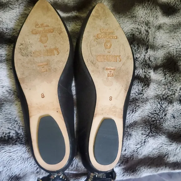 Calleen Cordero Gregory's Melana Pointy Flat Black Women's Shoes Size 8