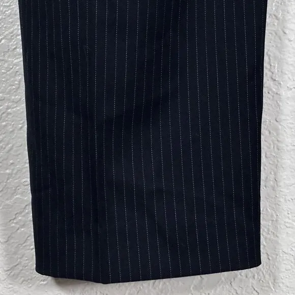 Calvin Klein Regular Fit 2pc. Navy Pinstripe Suit Men's Size Large/34x34