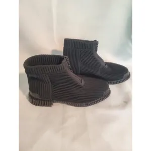 Camper Pix Ankle boots size 5. S71