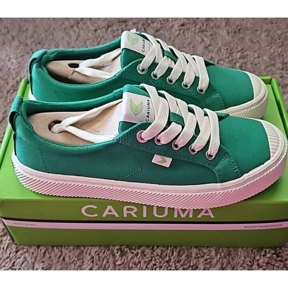 Cariuma Green Canvas Cork Heel - OCA Low Top Sneakers W 8/ M 6.5 NIB