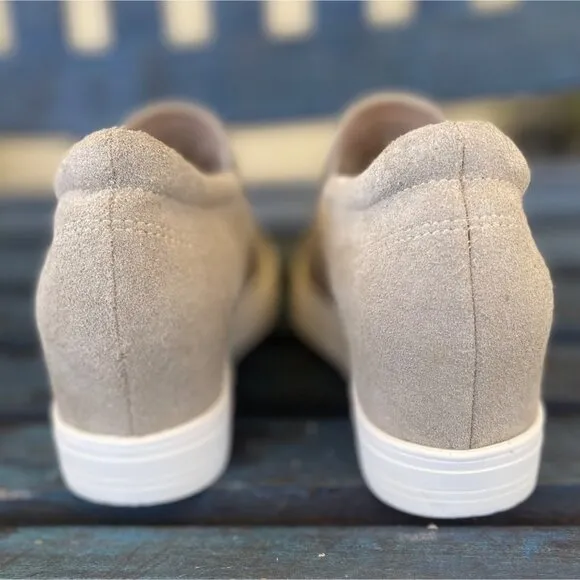 Caslon Allie Womens Wedge Hidden Heel Sneakers 9.5M Taupe Suede Slip-On Leather