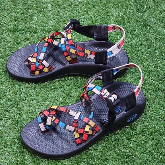 CHACO Classic - Women's Sandals - SIZE  8