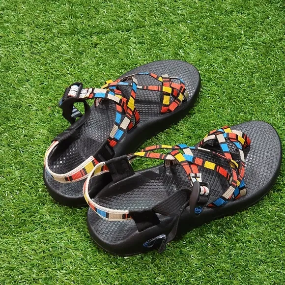 CHACO Classic - Women's Sandals - SIZE  8