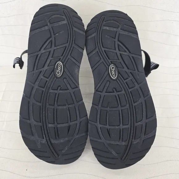 Chaco Womens Z/2 Classic Toe Loop Black Hiking Outdoor Sandals Shoes Size 9