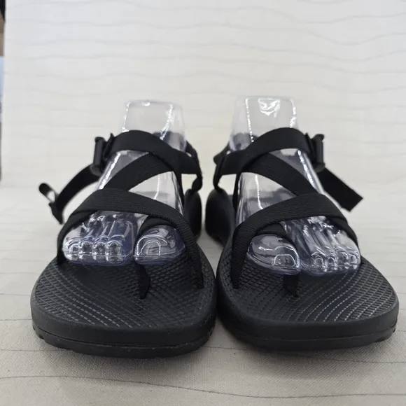 Chaco Womens Z/2 Classic Toe Loop Black Hiking Outdoor Sandals Shoes Size 9