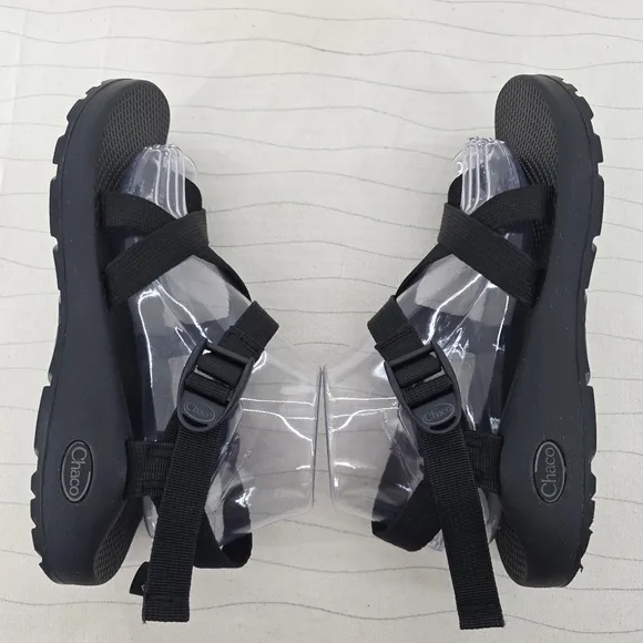 Chaco Womens Z/2 Classic Toe Loop Black Hiking Outdoor Sandals Shoes Size 9