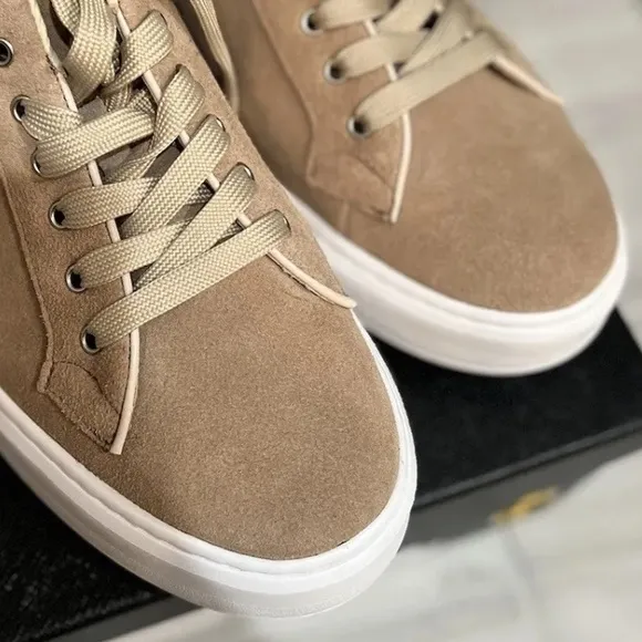 CHAMARIPA Elevator Shoes For Men beige Sneaker Height Increase Shoes 6cm, US11.5