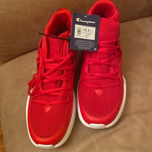 CHAMPION SNEAKERS MENS 10.5M SCARLET RED NEW IN BOX