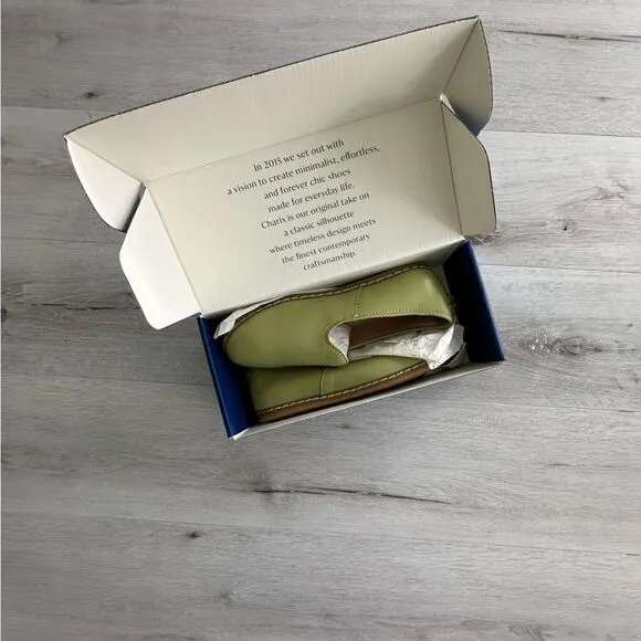 Charix Slip On Pistachio 7.5 NWT IN BOX