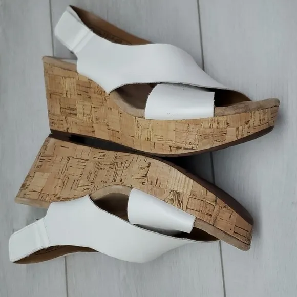 Clarks Artisan Womens Caslynn Shae Wood Wes Leather Sandals shoes sz 10M