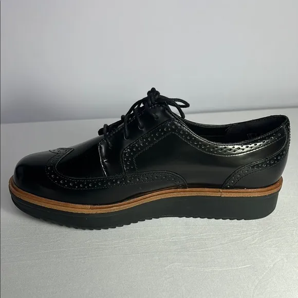 Clark’s Casual Brogue Shoes Black