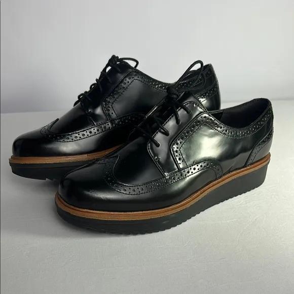 Clark’s Casual Brogue Shoes Black