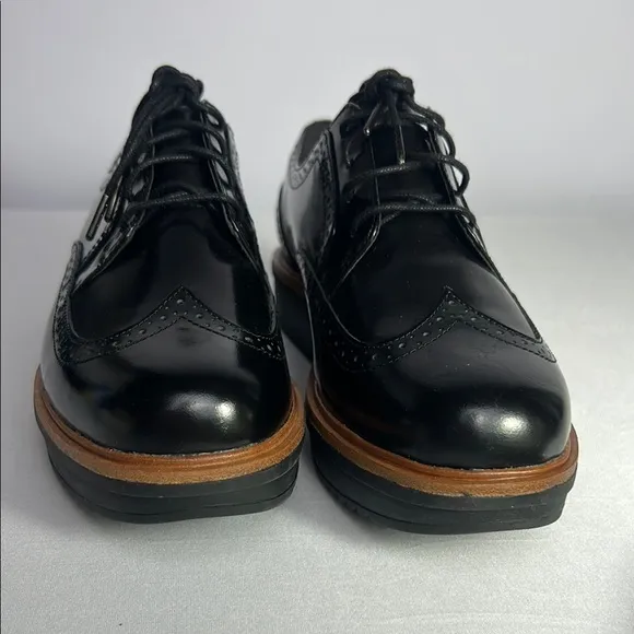 Clark’s Casual Brogue Shoes Black