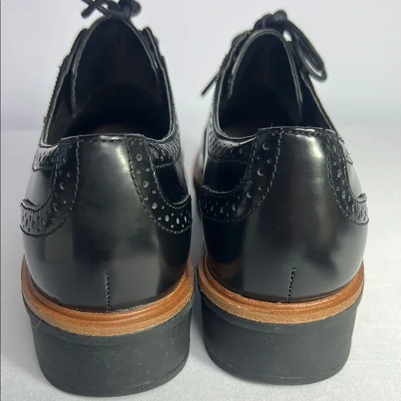 Clark’s Casual Brogue Shoes Black