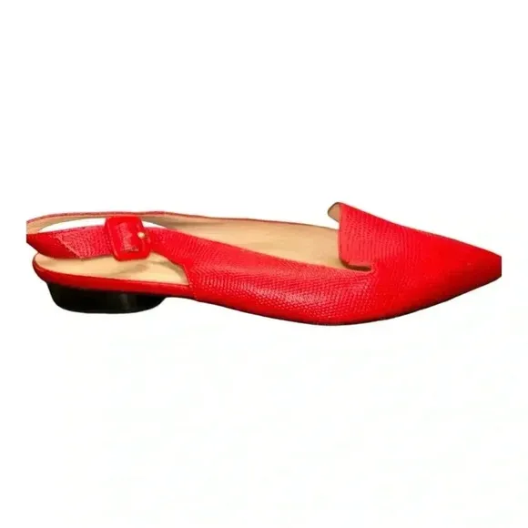 Club Monaco women Red flat shoes Pointed toe size 40 (8.5 US)